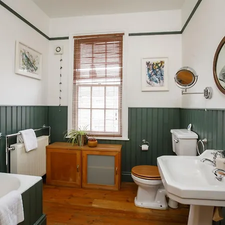 Minster House - Group Hot Tub Dom wakacyjny *