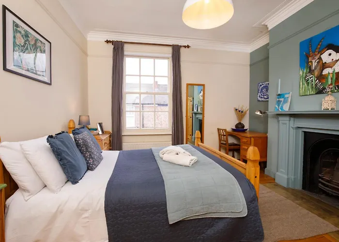 Minster House - Group Hot Tub *