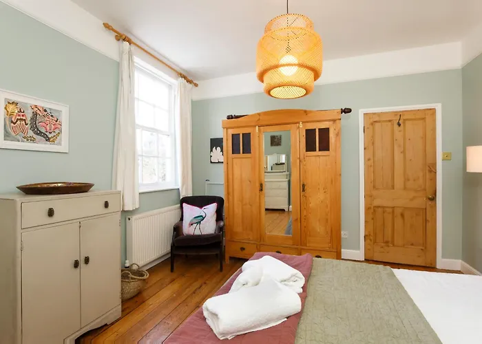 Minster House - Group Hot Tub * York