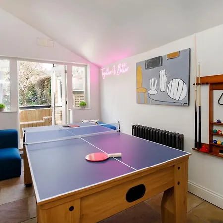 Hébergement de vacances Minster House - Group Hot Tub