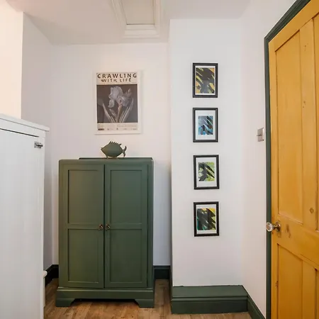 Minster House - Group Hot Tub